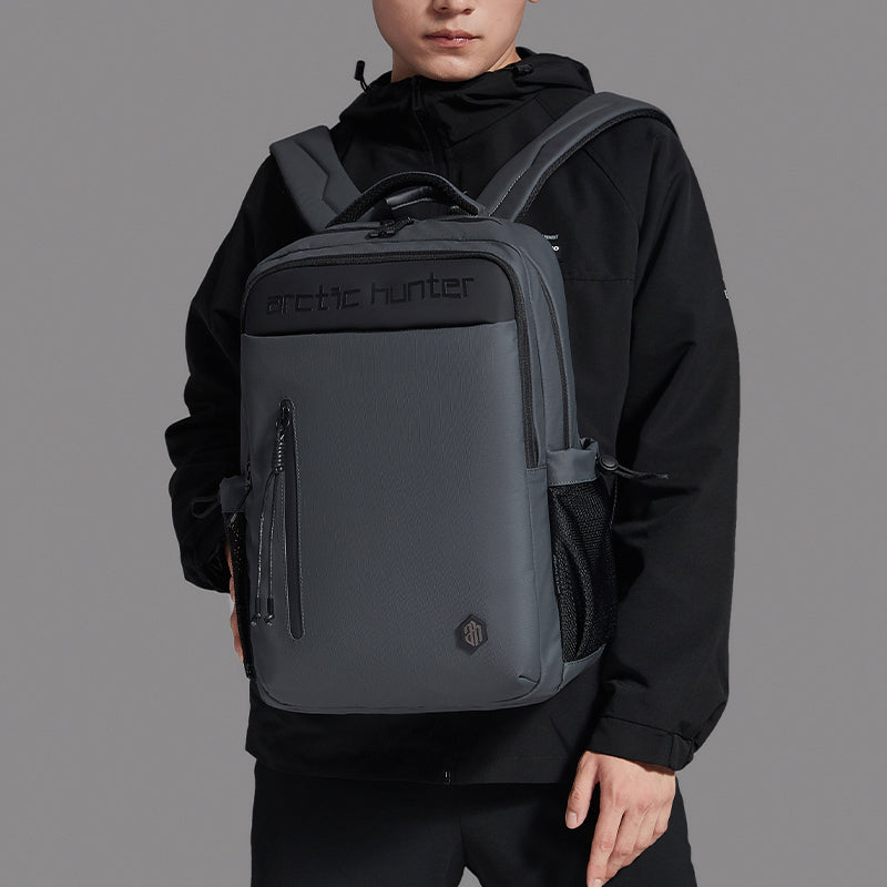 Arctic Hunter i-Rampart Backpack (15.6")